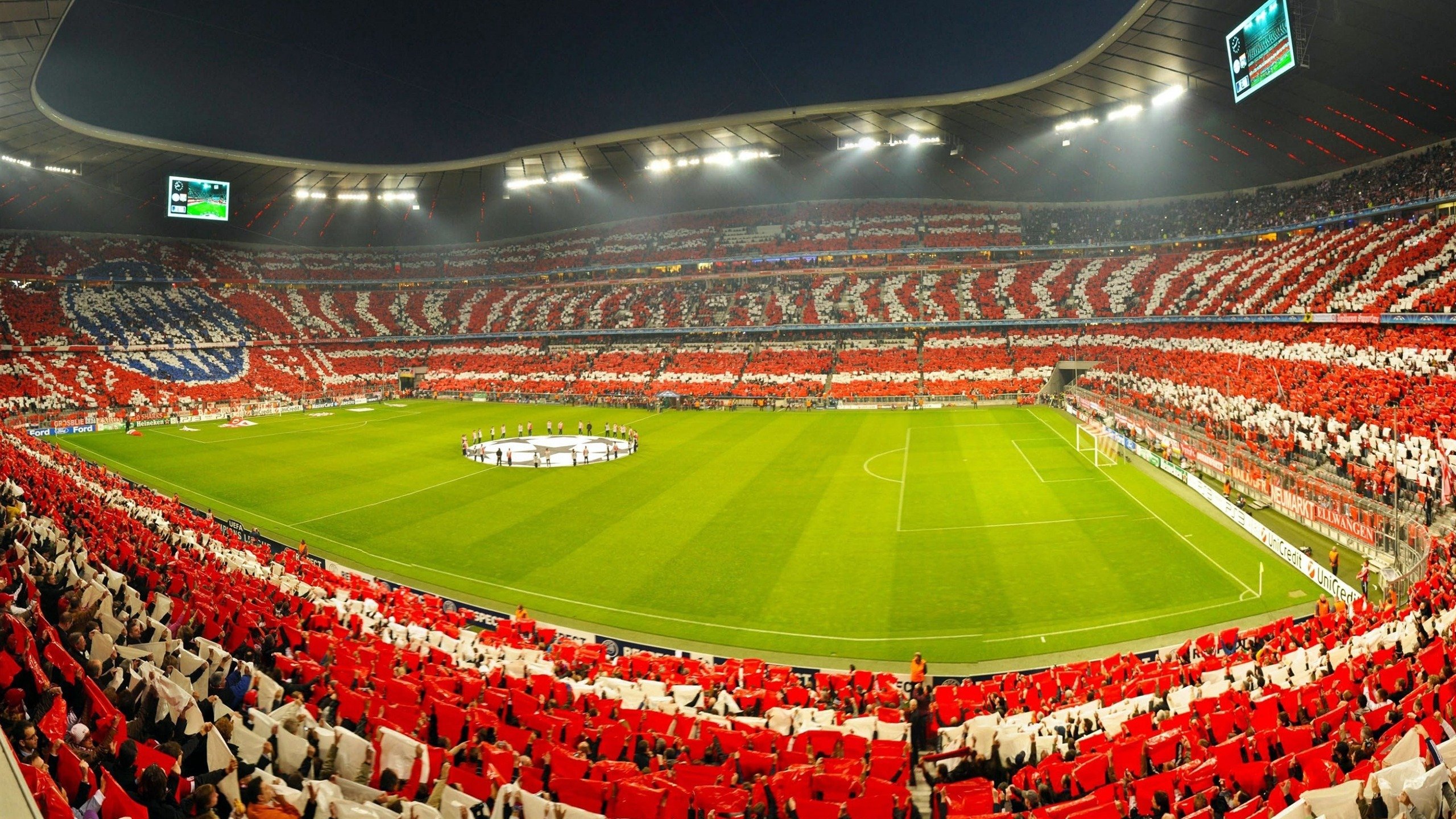 乐鱼体育网址-赛场“花式”进球大赏：欧冠最美瞬间集锦，欧冠十大进球视频